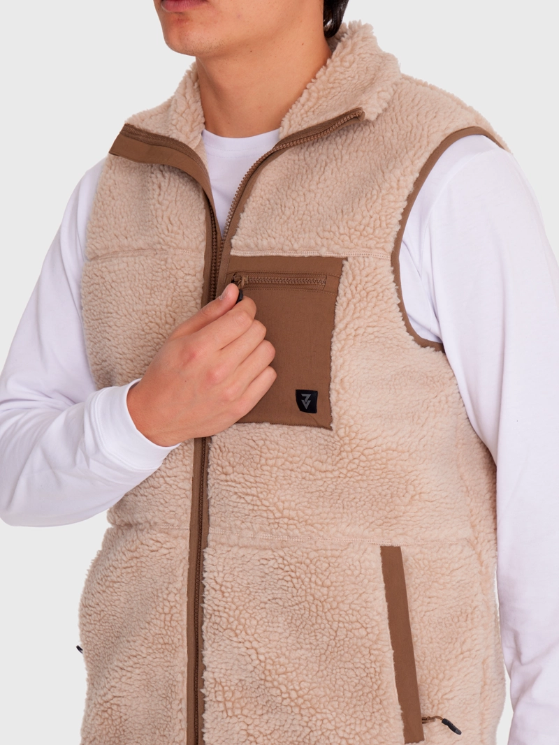 POLAR VEST SHERPA SIN MANGAS CAFÉ CLARO HOMBRE 7VEINTE - 8