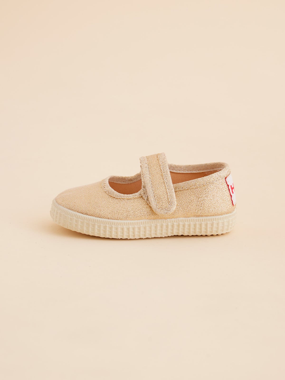 ZAPATO DORADO NIÑA WINDY HUSH PUPPIES [26-29] - 2