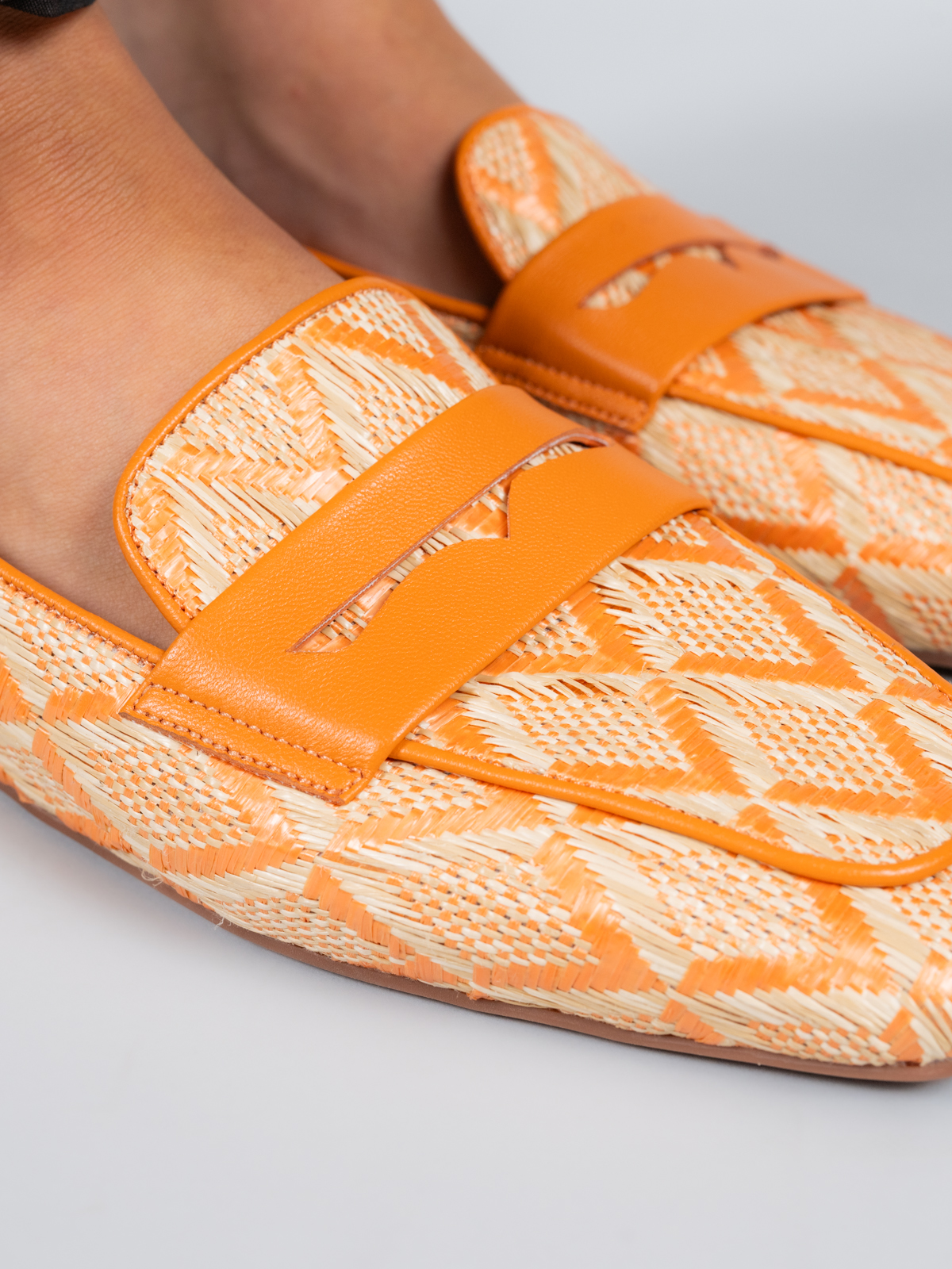 MOCASIN MUJER BELLANO NARANJA HUSH PUPPIES - 8