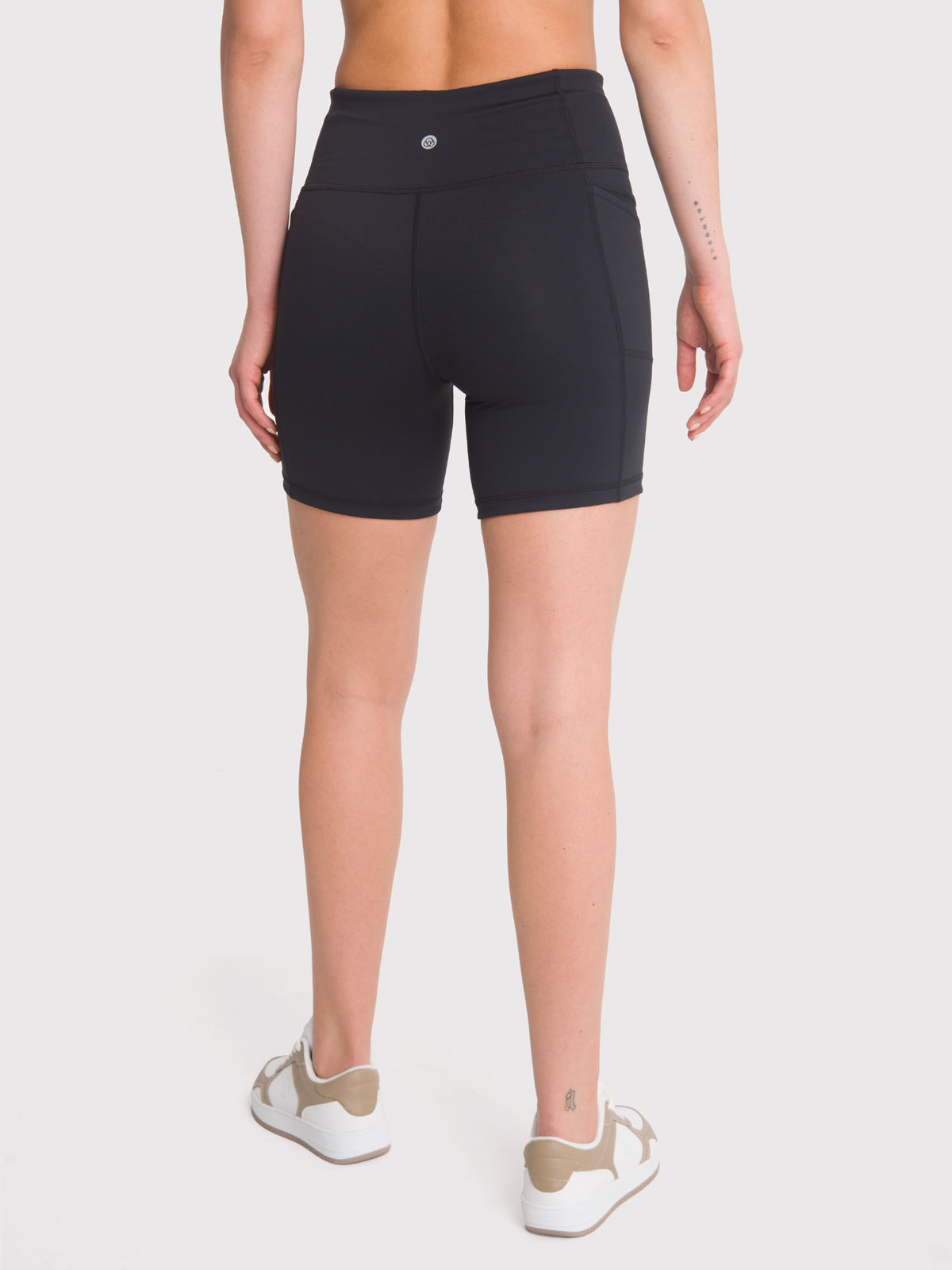 SHORT DEPORTIVO MUJER ROSE NEGRO BSOUL - 6