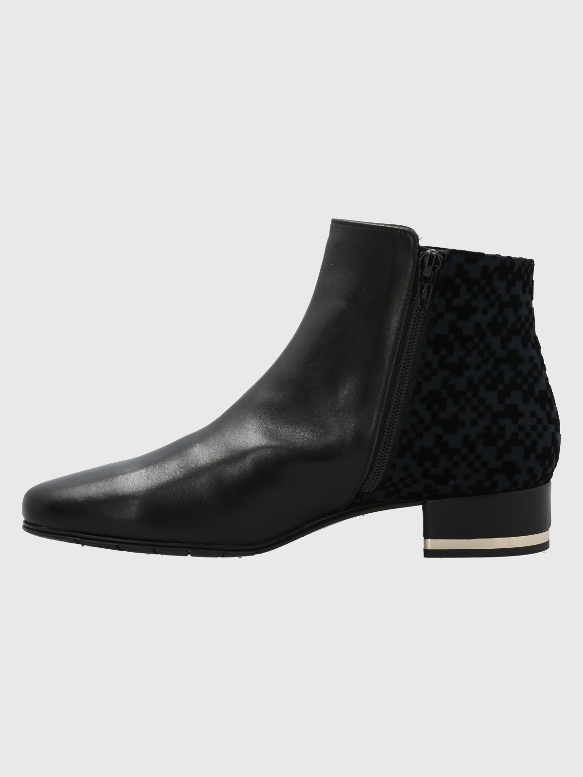 BOTÍN CUERO MUJER RENATA NEGRO HUSH PUPPIES - 5