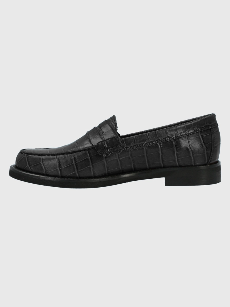MOCASIN CUERO MUJER UMA NEGRO HUSH PUPPIES - 6