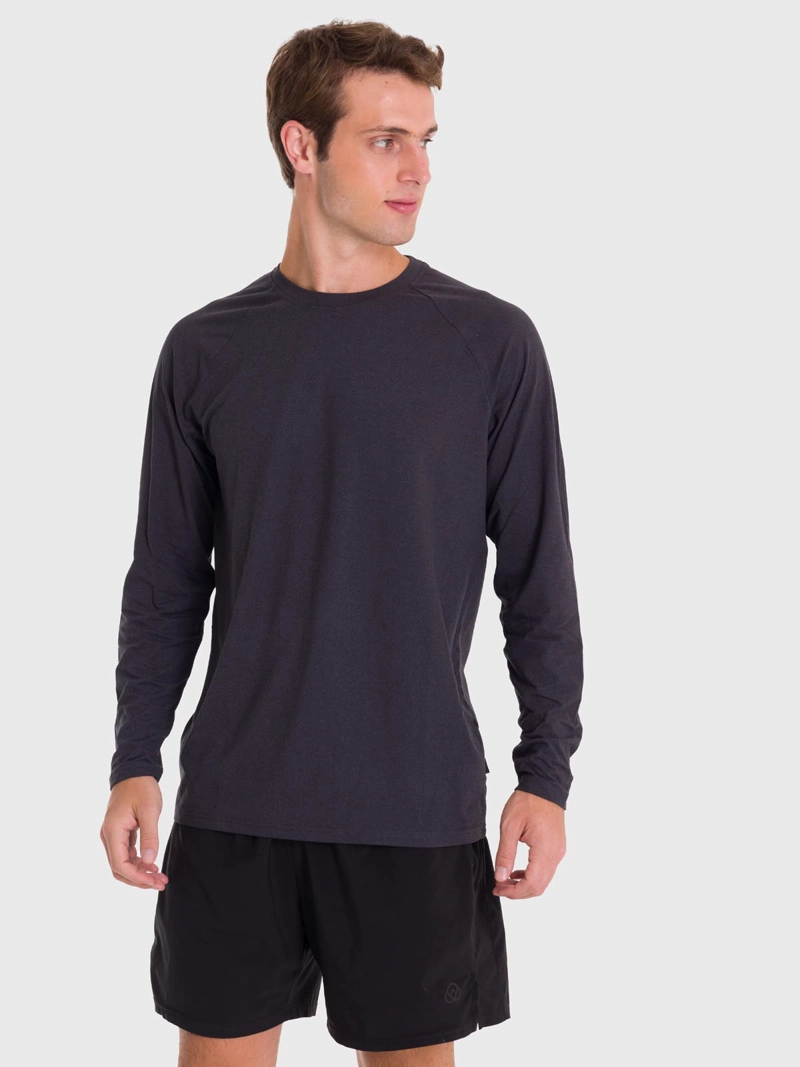 POLERA HOMBRE ML FIRST LAYER EN COLOR NEGRO BSOUL - 2
