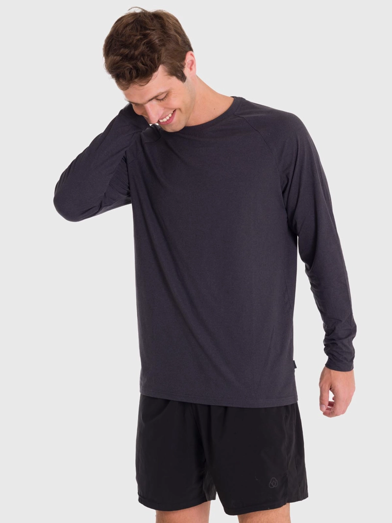 POLERA HOMBRE ML FIRST LAYER EN COLOR NEGRO BSOUL - 4