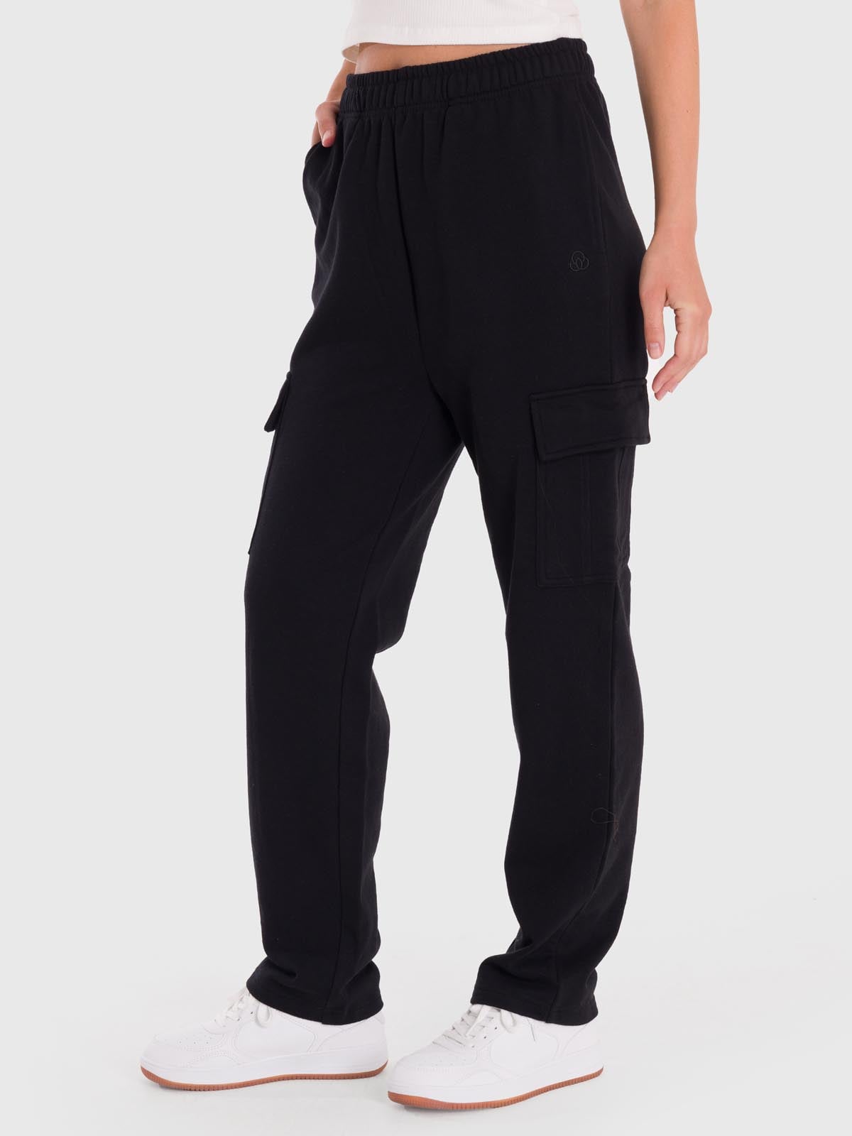 PANTALÓN MUJER CARGO EN COLOR NEGRO BSOUL - 2