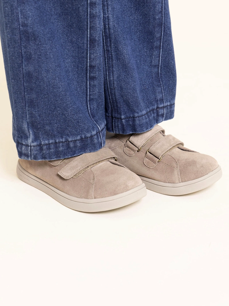 ZAPATILLA CUERO HOBART NIÑA CAFE  HUSH PUPPIES - 2