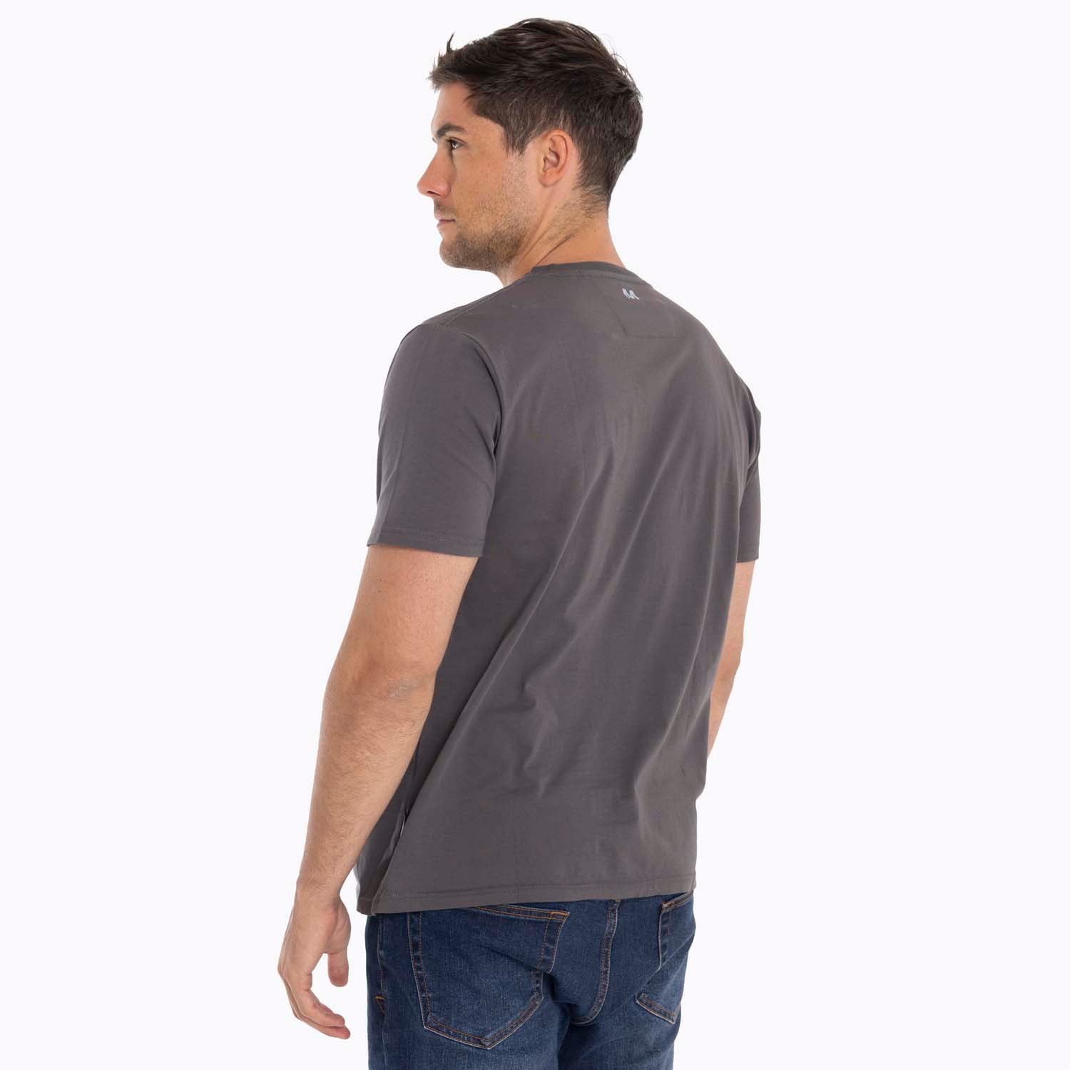 POLERA HOMBRE NUTS GRIS MERRELL - 2