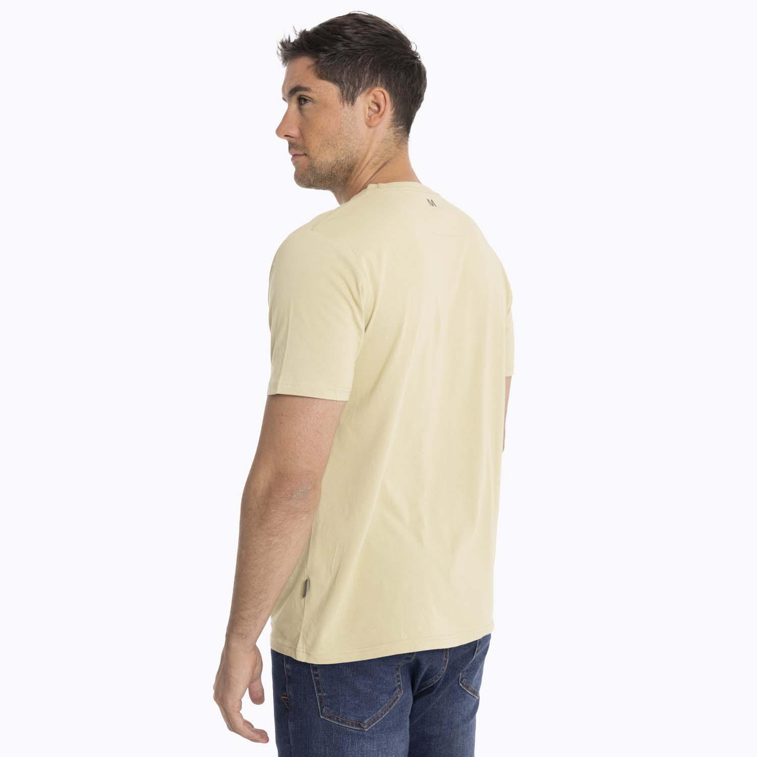 POLERA HOMBRE NUTS CAFÉ OSCURO MERRELL - 2