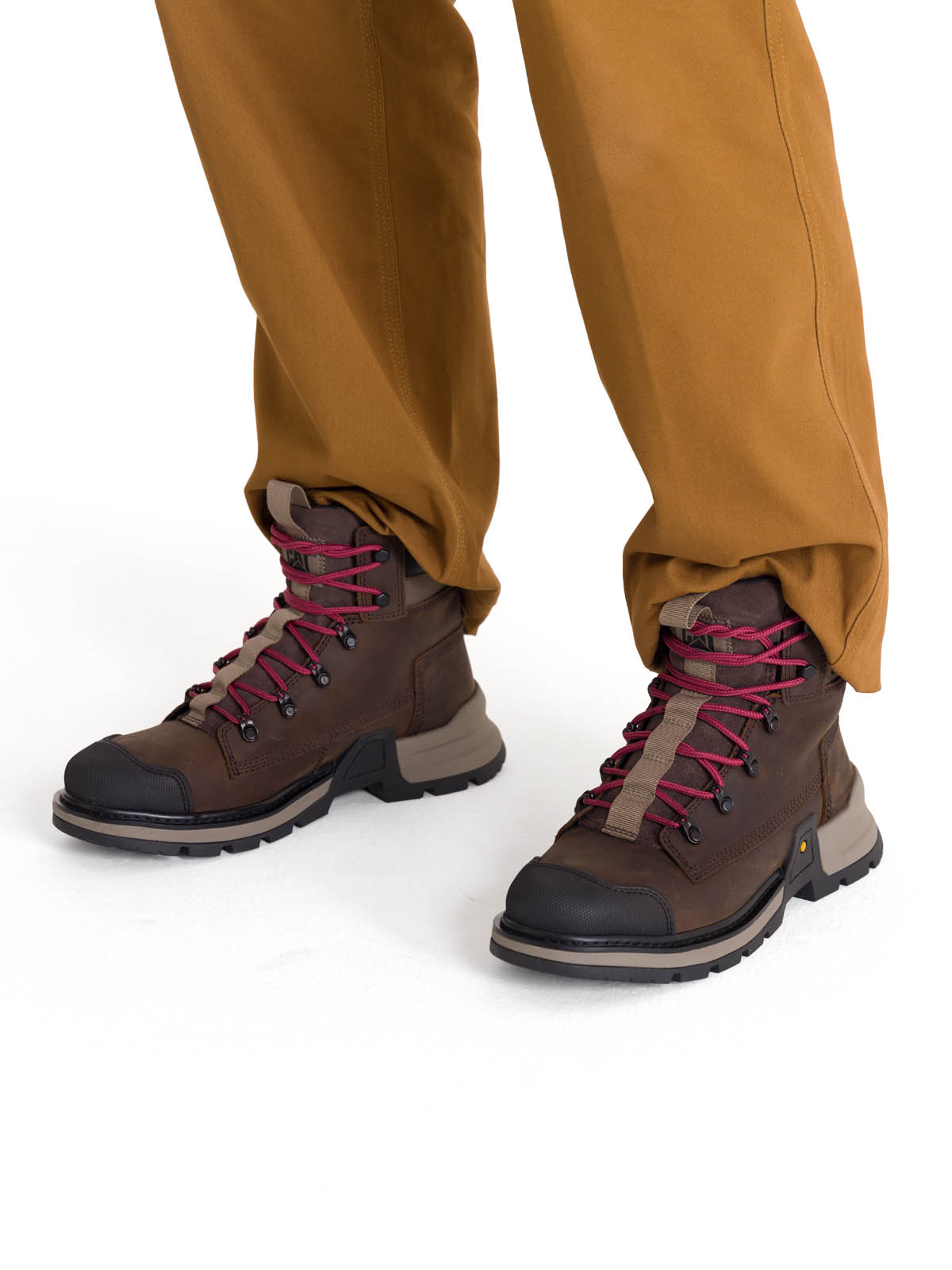 BOTÍN IMPERMEABLE COLORADO EXPEDITION HOMBRE EN COLOR CAFE CAT - 1