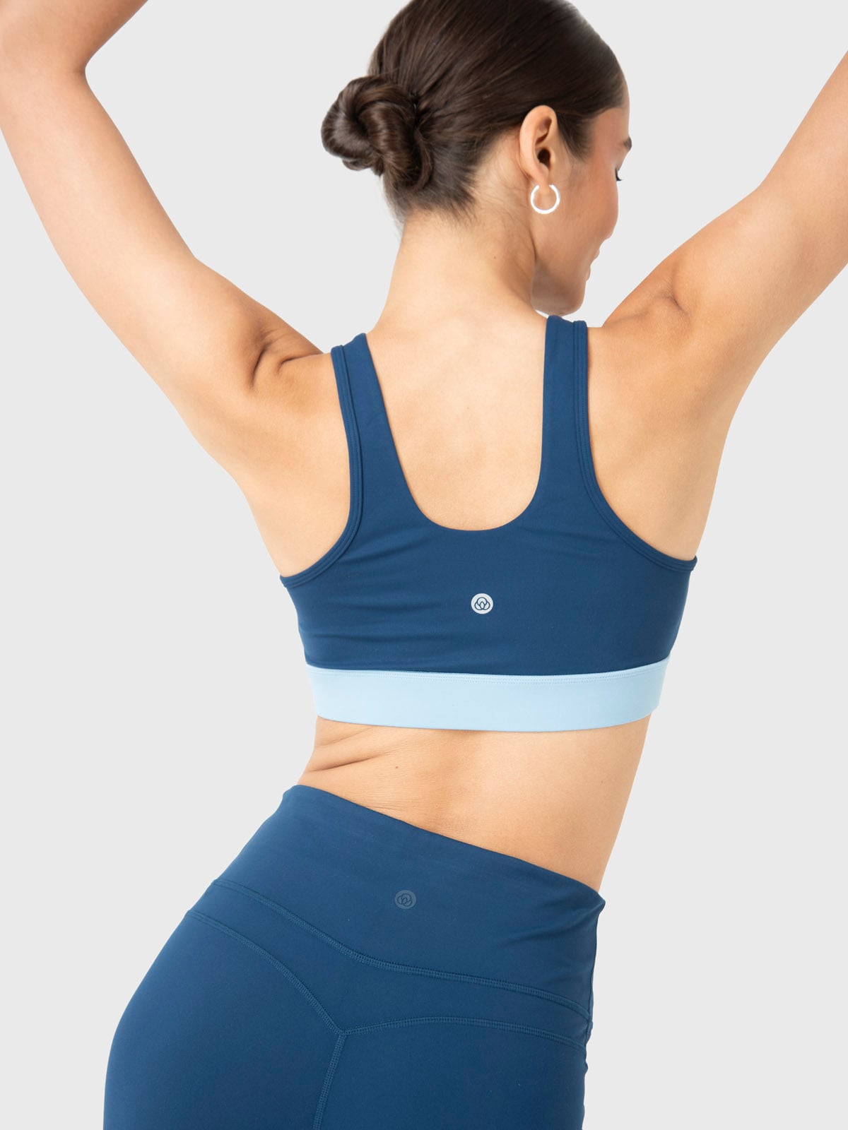 PETO DEPORTIVO MUJER KEYHOLE AZUL BSOUL - 2