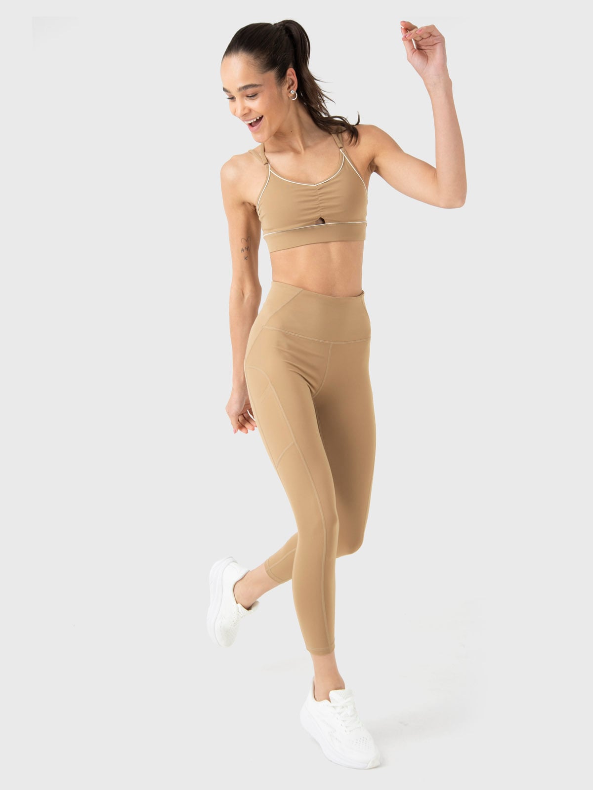 CALZA DEPORTIVA MUJER POCKET ANKLE LEGG EN COLOR CAFE CLARO BSOUL - 2