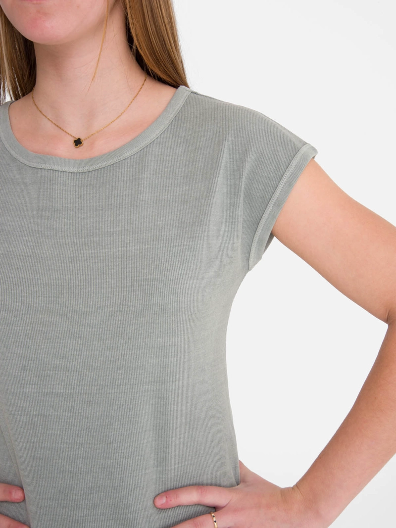 POLERA M/C MUJER ESSENTIAL GRIS BURTON - 5