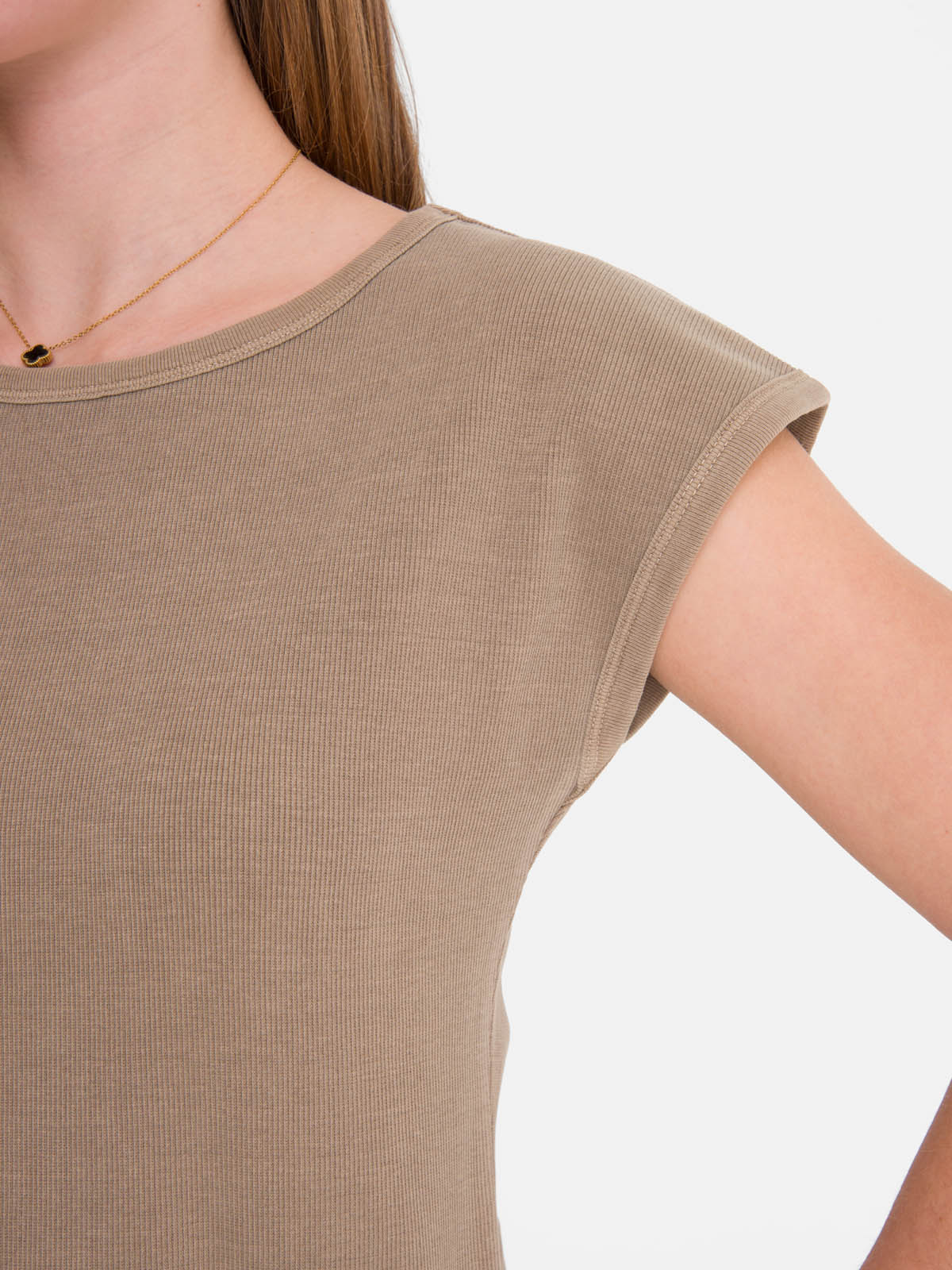 POLERA M/C MUJER ESSENTIAL CAFE  BURTON - 5