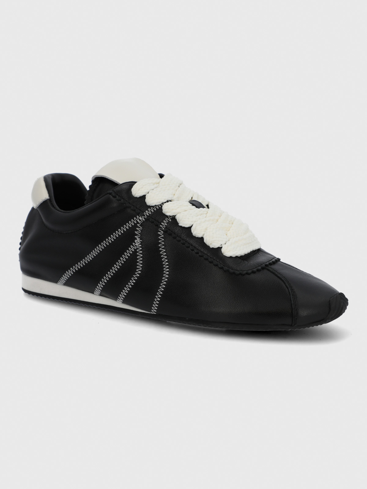 ZAPATILLA CUERO MUJER BONIK NEGRA HUSH PUPPIES - 1