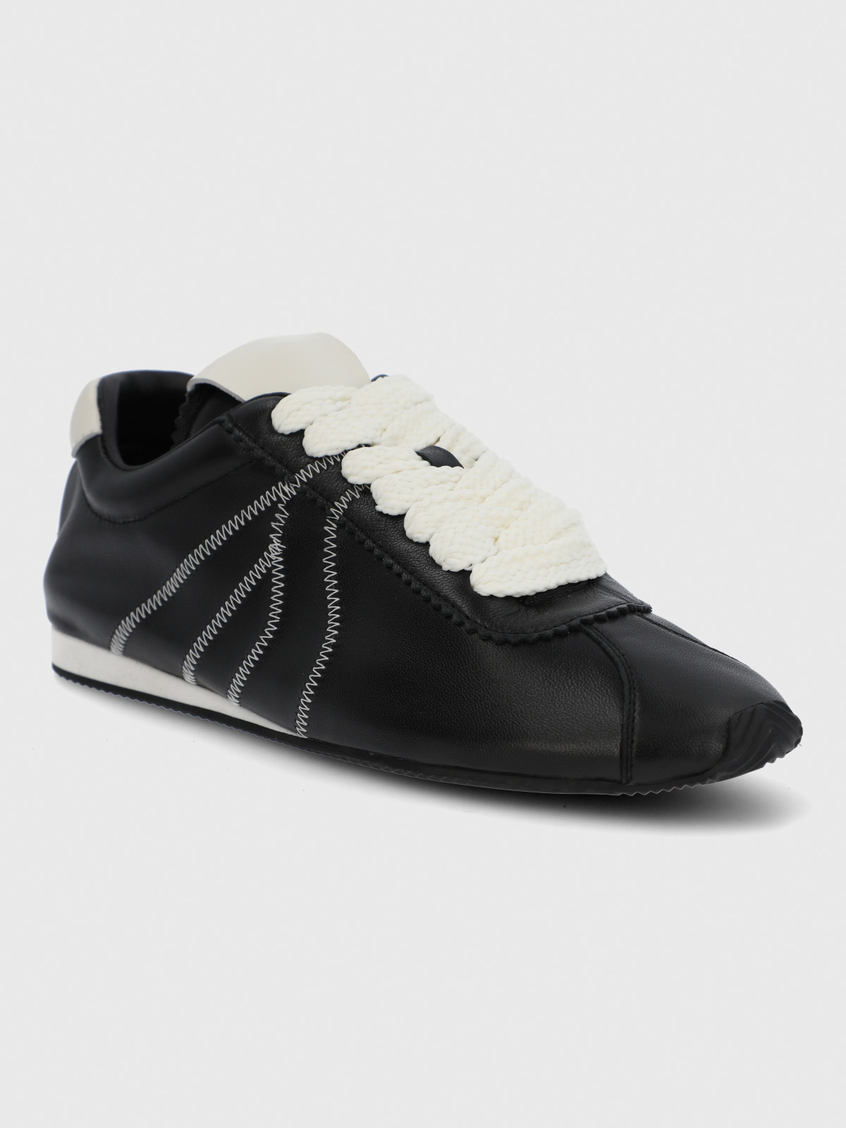 ZAPATILLA CUERO MUJER BONIK NEGRA HUSH PUPPIES - 2