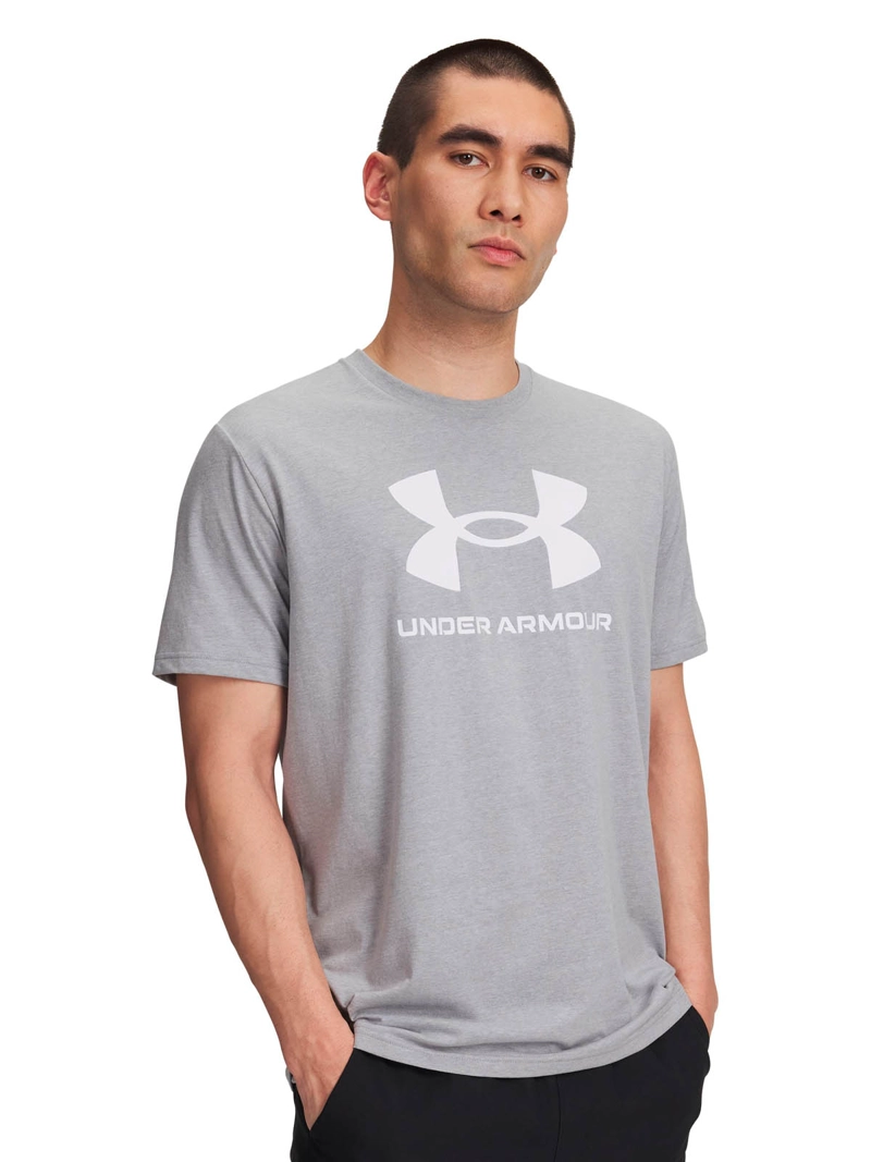 UNDER ARMOUR POLERA MANGA CORTA LIFESTYLE PARA HOMBRE LOGO GRIS UA