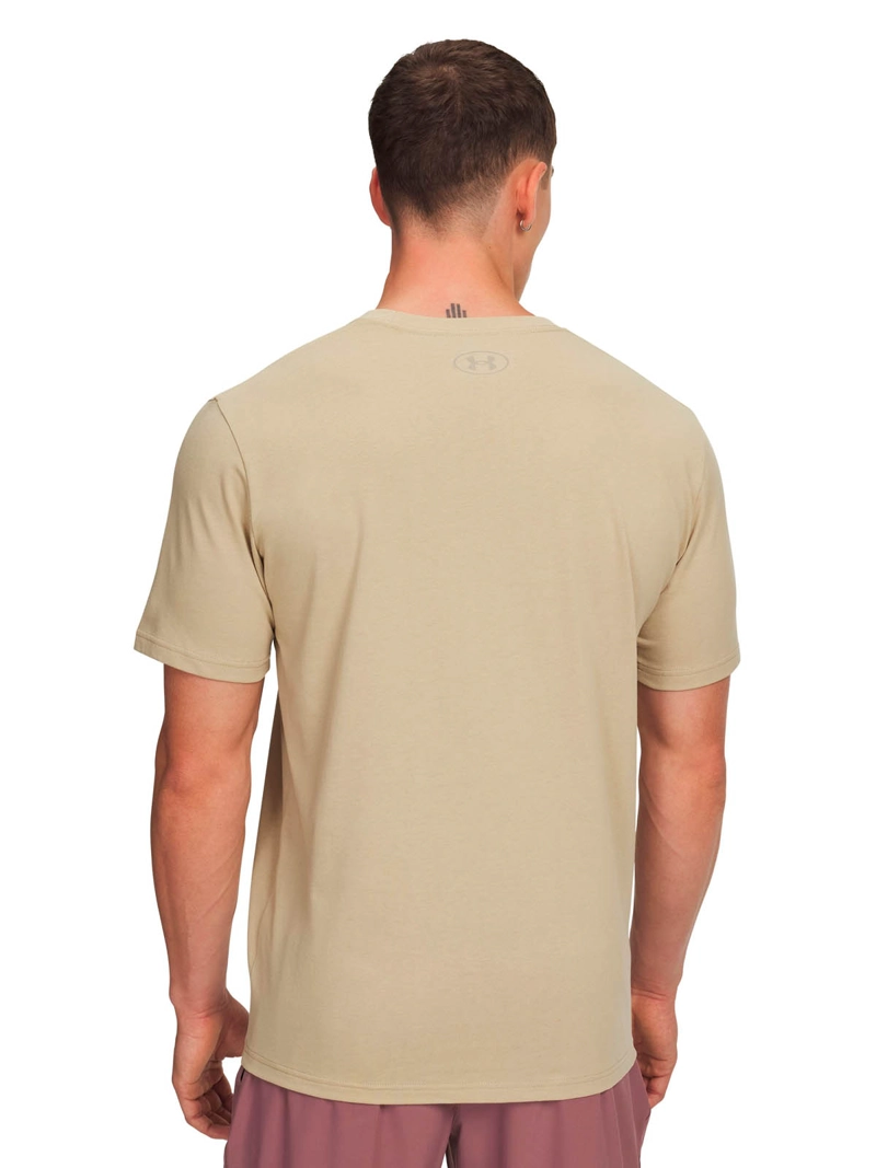 POLERA MANGA CORTA LIFESTYLE HOMBRE ABC CAMO BOXED LOGO CAFE  UA - 2