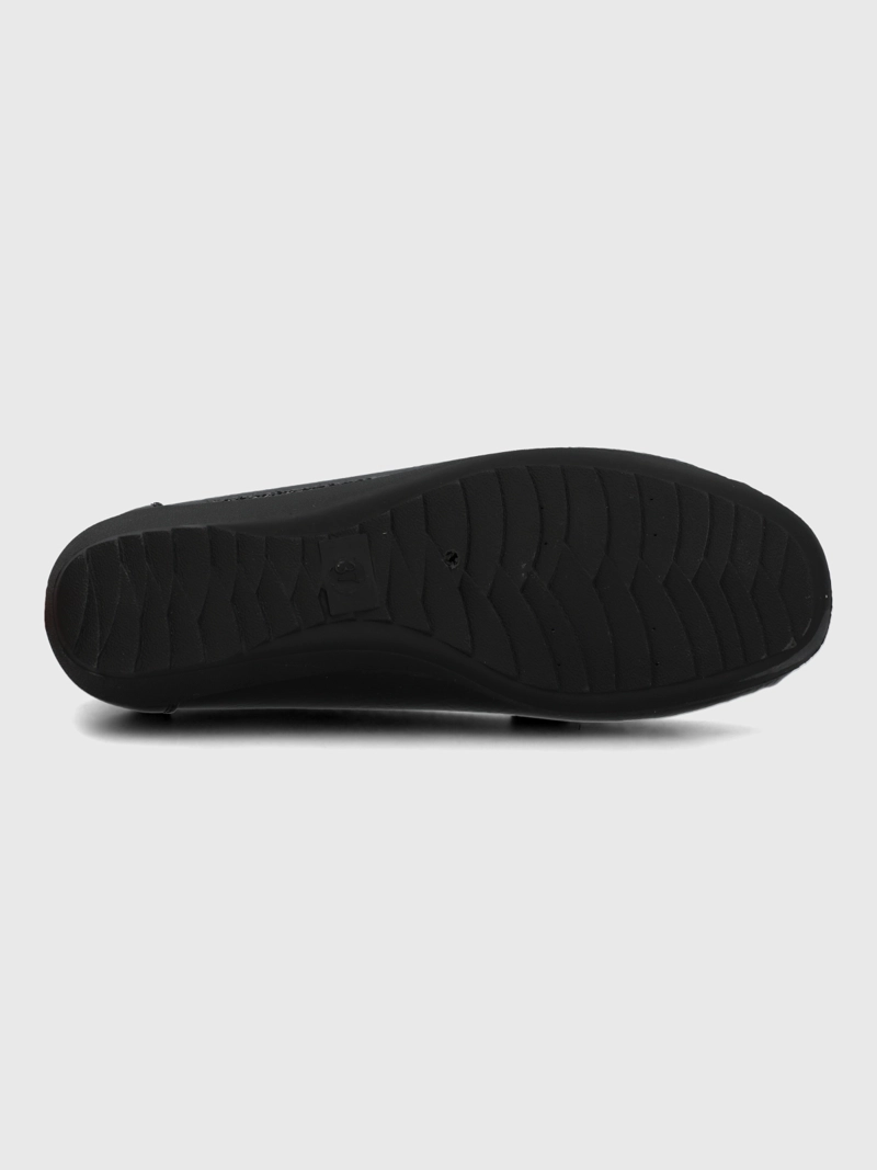 MOCASIN MUJER ANASTASIA NEGRO HUSH PUPPIES - 8