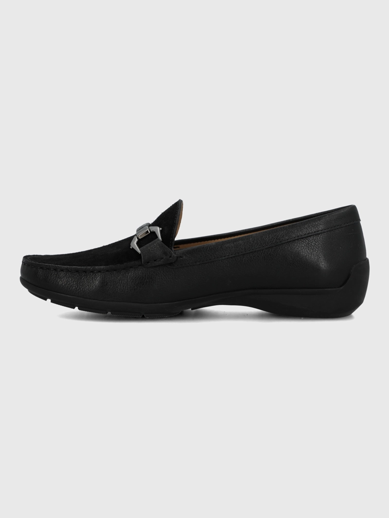 MOCASIN CUERO MUJER NATALIA NEGRO HUSH PUPPIES - 5