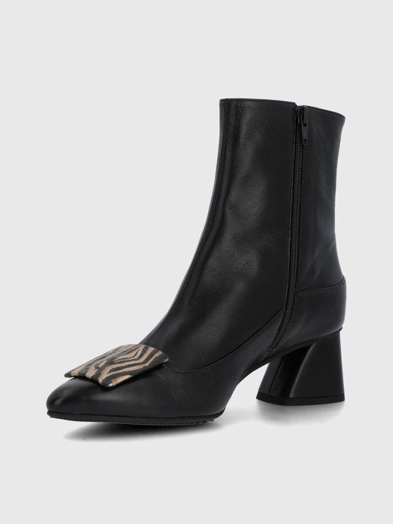 BOTIN BRUNATE CUERO MUJER BERTANI NEGRO HUSH PUPPIES - 6