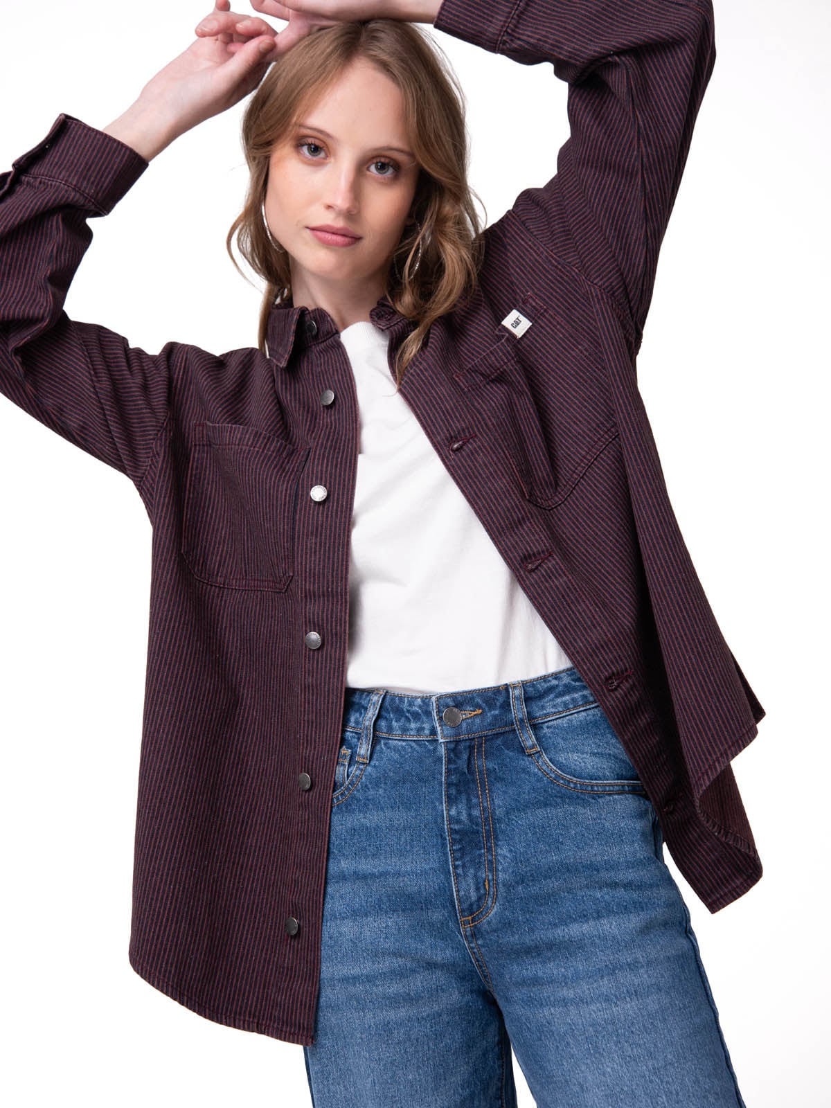 CAMISA DENIM MUJER OVERSIZED LINEAS BURDEO CAT - 2
