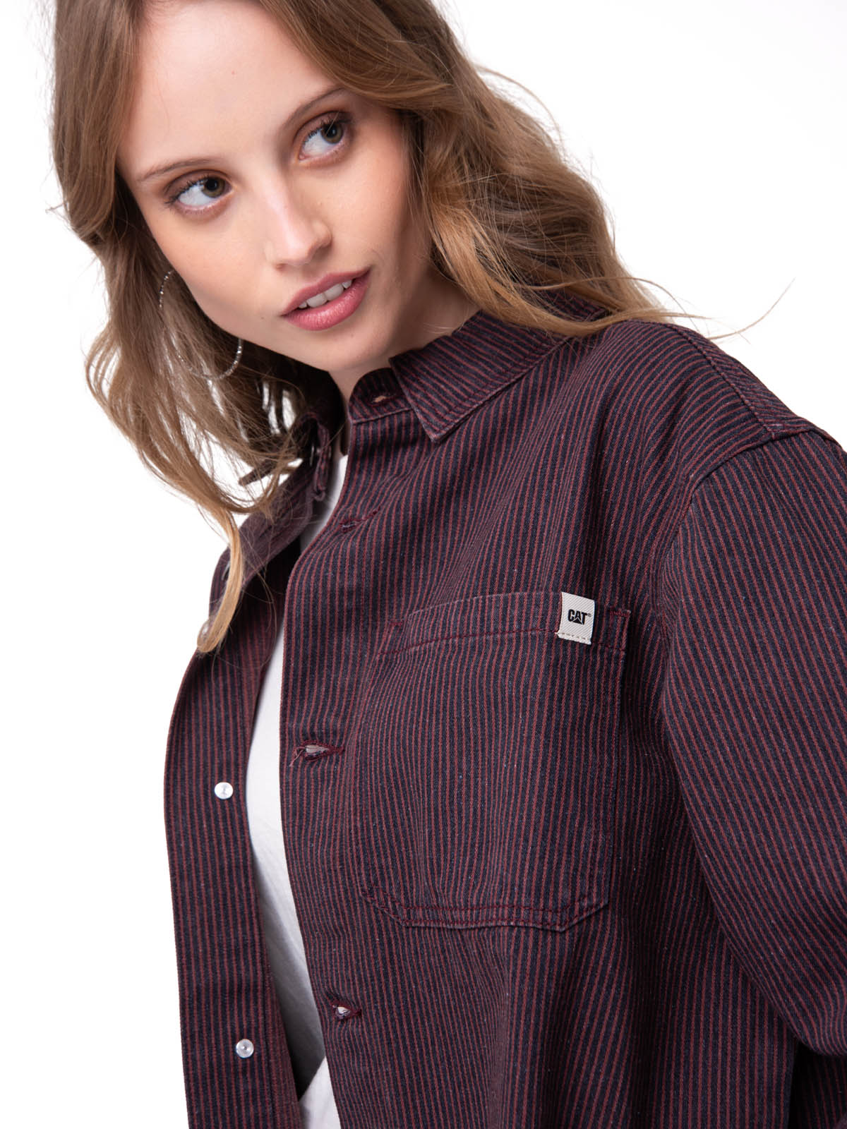 CAMISA DENIM MUJER OVERSIZED LINEAS BURDEO CAT - 6