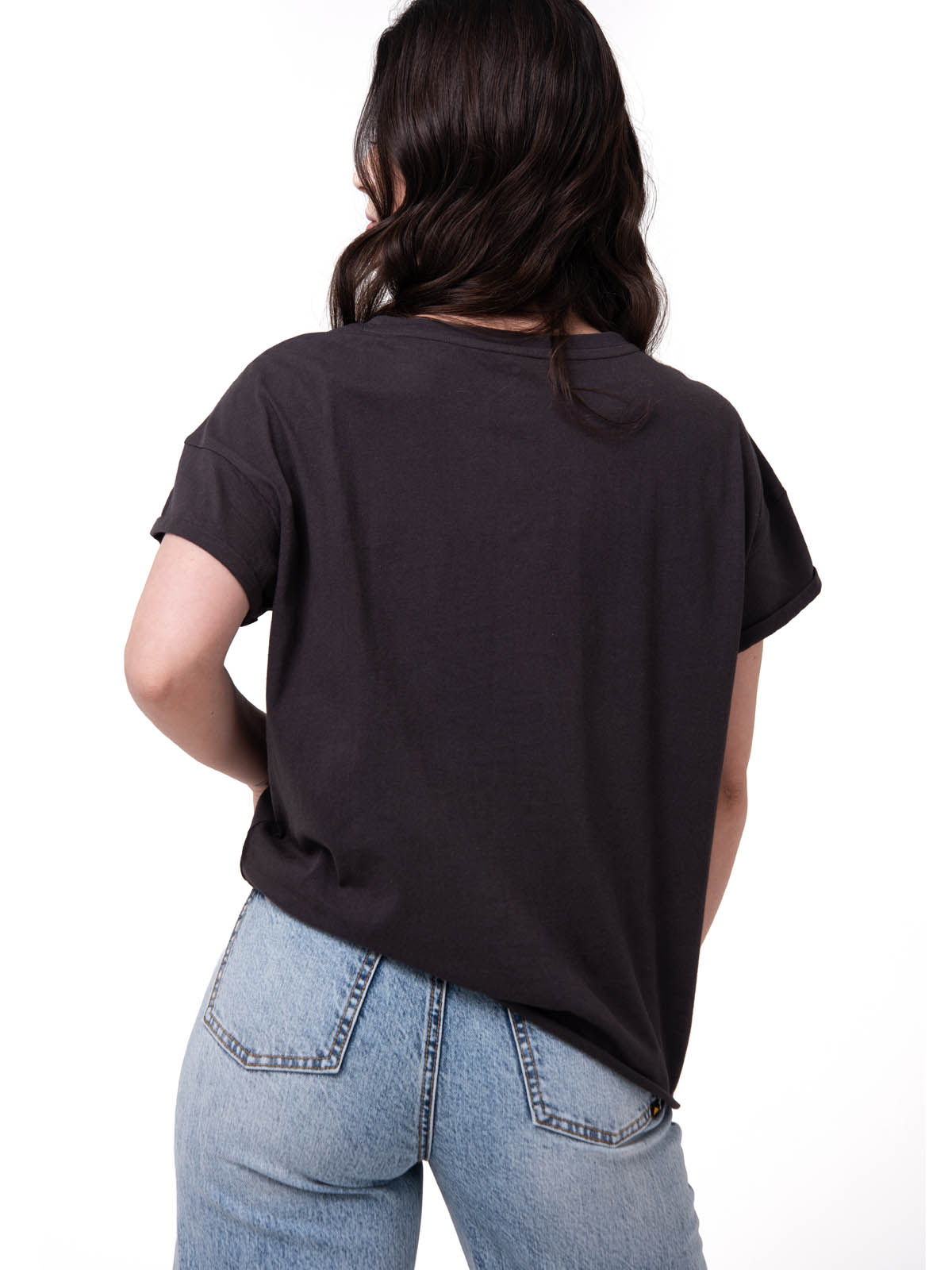 POLERA MANGA CORTA MUJER PEORIA RELAXED NEGRO CAT - 2