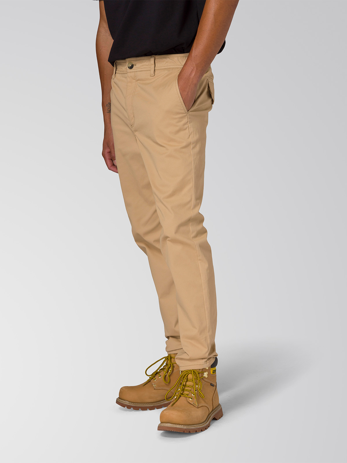 PANTALON HOMBRE SLIM TAPERED CHINO BEIGE CAT - 4