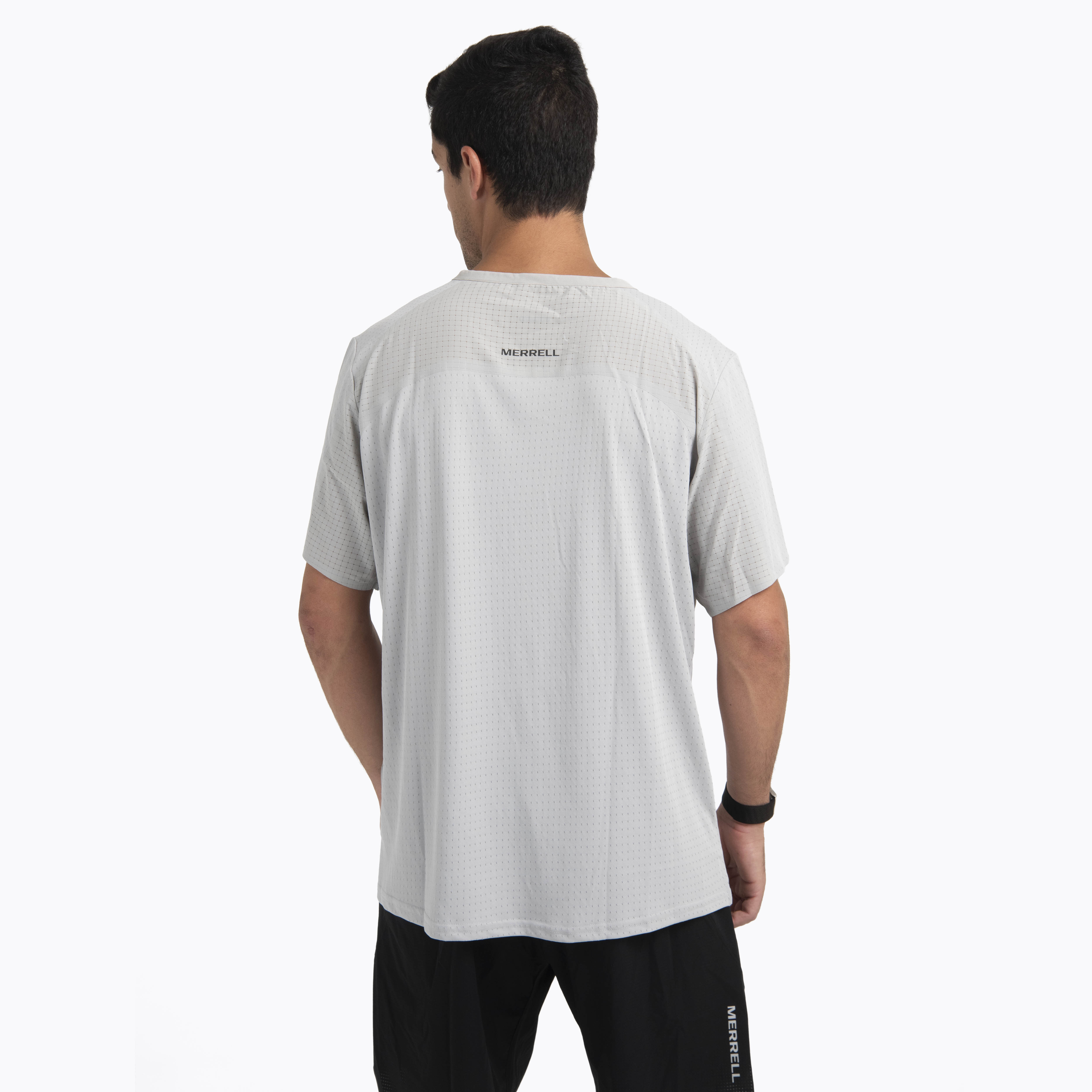 POLERA MC HOMBRE SWIFT TRAIL GRIS OSCURO MERRELL - 4