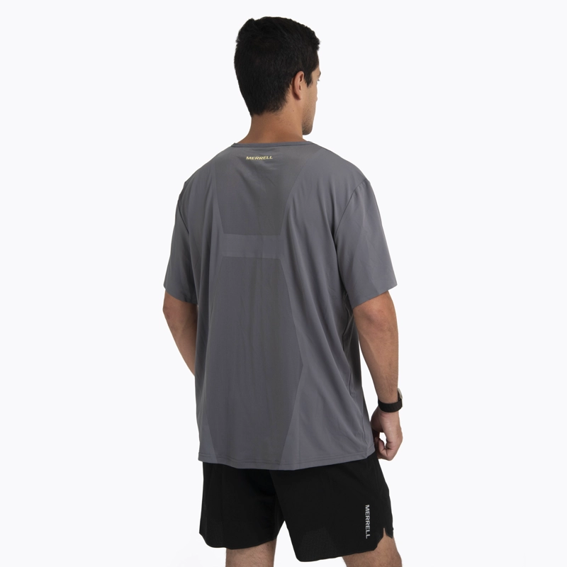 POLERA MC HOMBRE LIGHT WEIGHT TRAIL GRIS OSCURO MERRELL - 4
