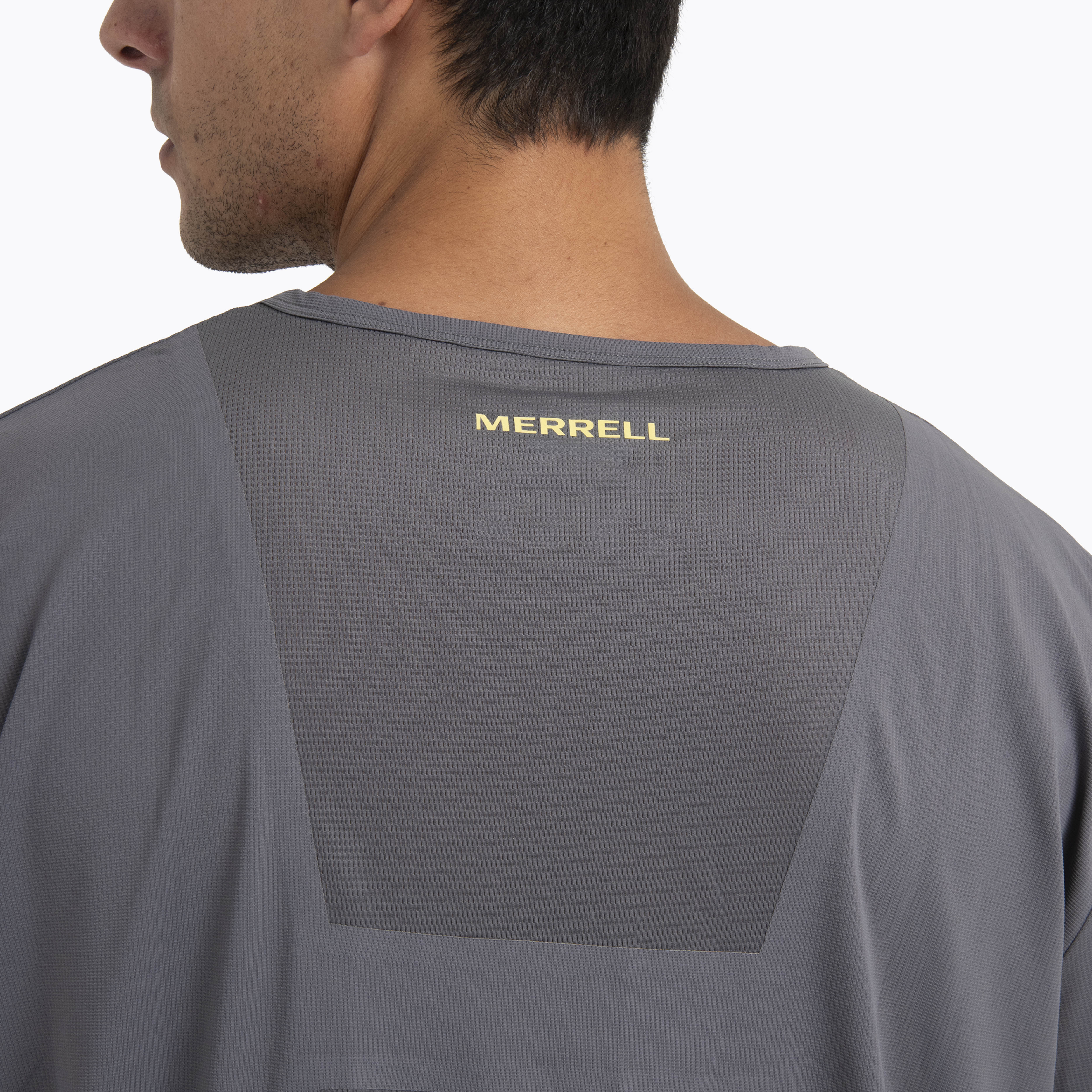 POLERA MC HOMBRE LIGHT WEIGHT TRAIL GRIS OSCURO MERRELL - 6