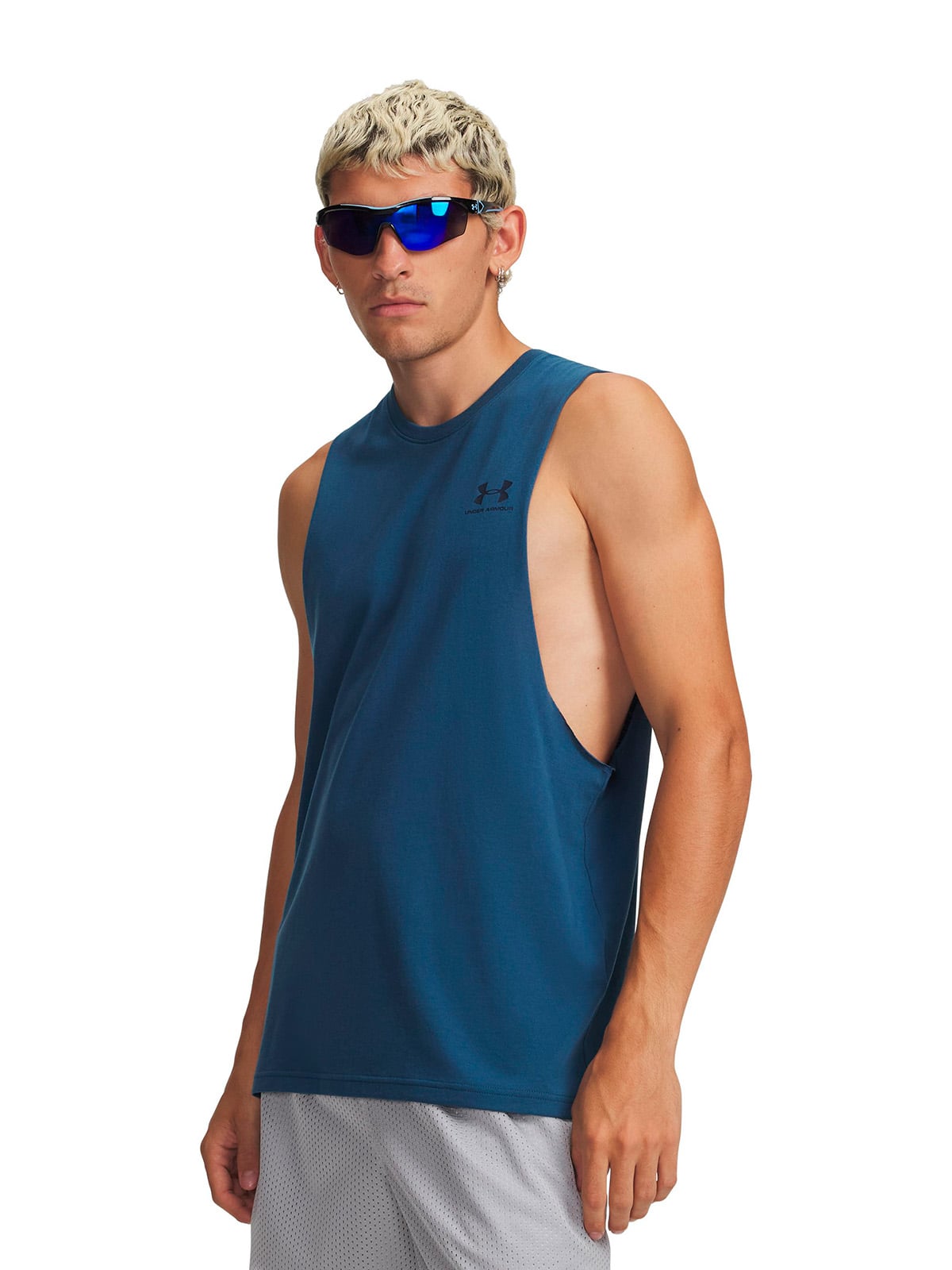 POLERA S/M UA LEFT CHEST CUT-OFF AZUL HOMBRE UNDER ARMOUR - 1