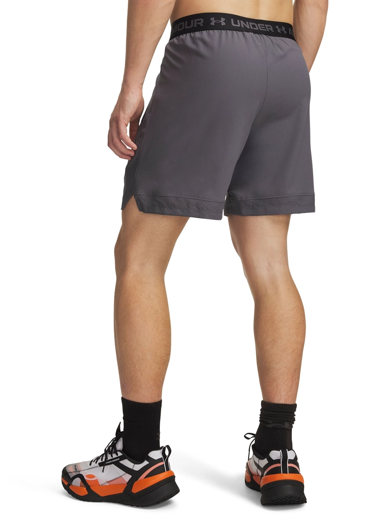 SHORT HOMBRE VANISH WOVEN 6' GRIS UNDER ARMOUR - 2