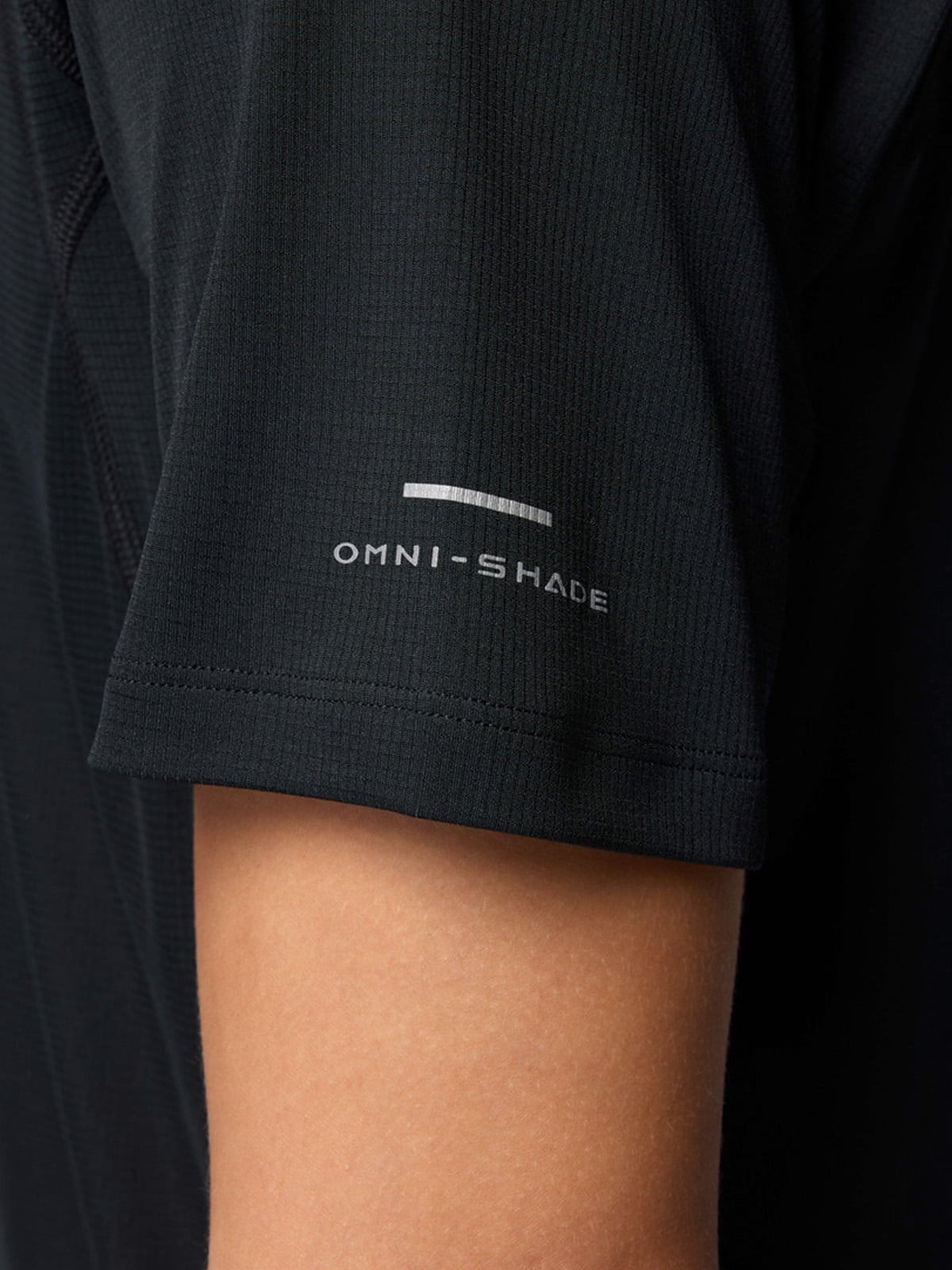 POLERA MC HOMBRE STEALTH SPRING NEGRO COLUMBIA - 6