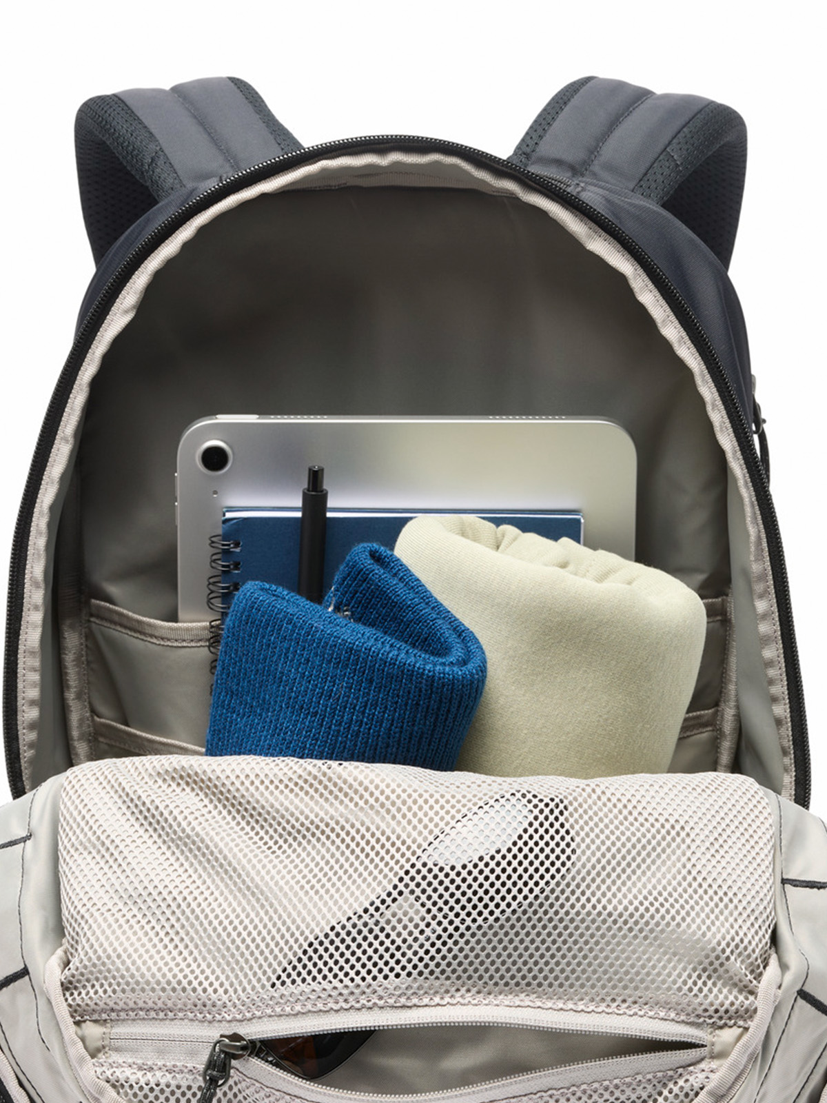 MOCHILA UNISEX LANDROAMER EVERYDAY 28L GRIS COLUMBIA - 6