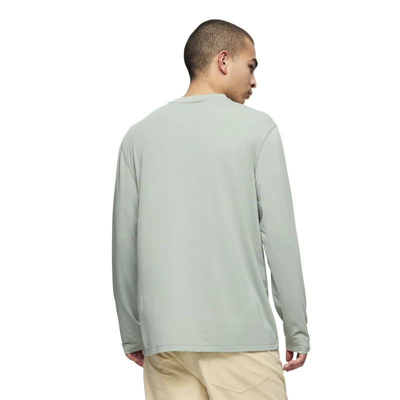 POLERA MANGA LARGA HOMBRE VISTA TENCEL VERDE MERRELL - 4