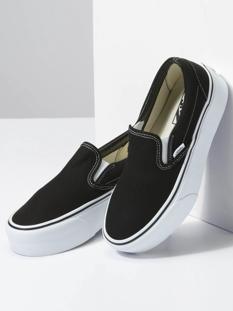 ZAPATILLA UA CLASSIC SLIP-ON S NEGRO MUJER VANS - 8