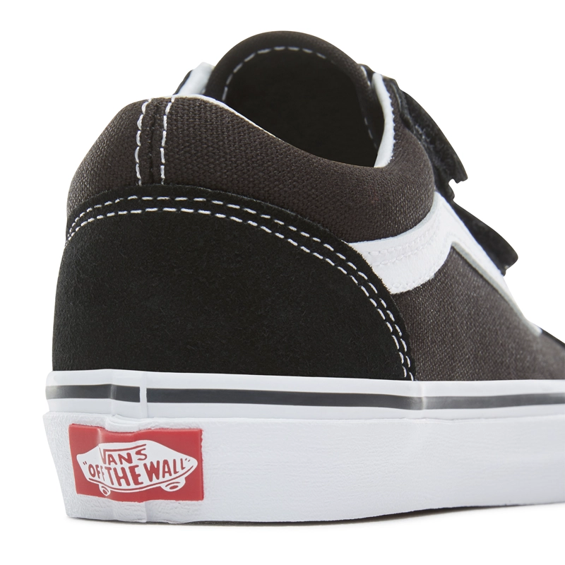ZAPATILLA NIÑO UY OLD SKOOL V BLACK/TRUE WHITE  VANS - 7