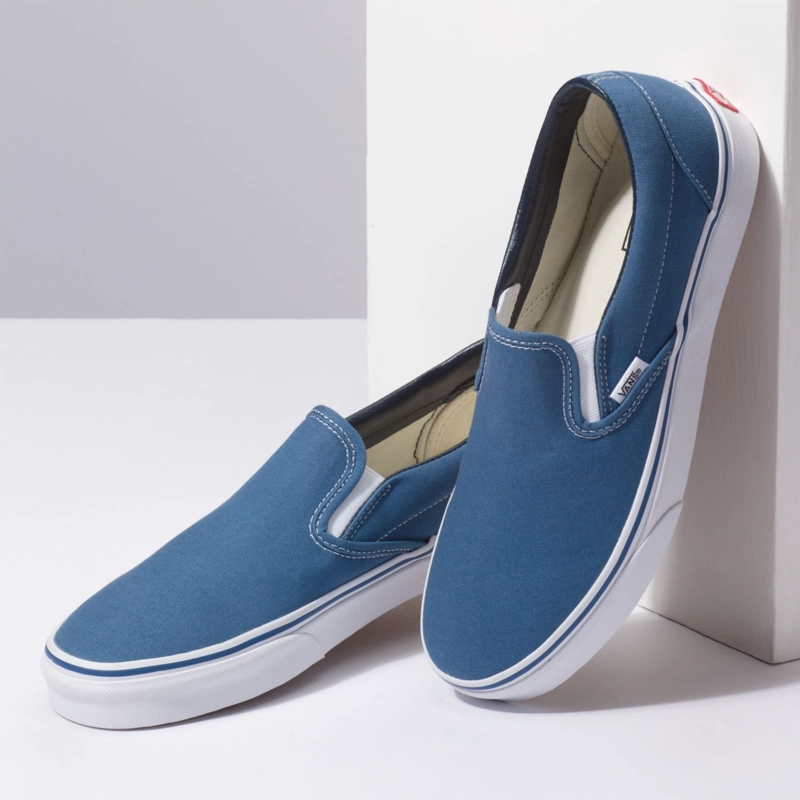 ZAPATILLA UNISEX UA CLASSIC SLIP-ON NAVY  VANS - 4