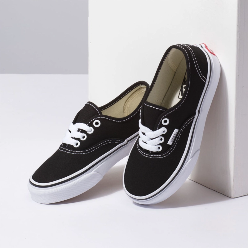 ZAPATILLA NIÑO UY AUTHENTIC BLACK/TRUE WHITE  VANS - 4