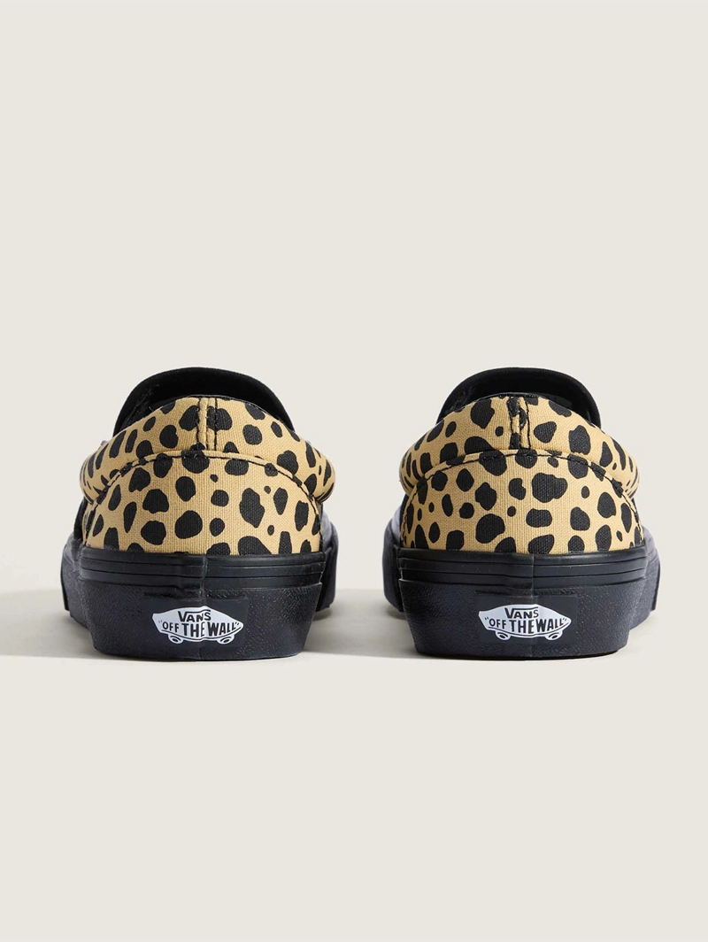 ZAPATILLA MUJER CLASSIC SLIP-ON NEGRO VANS - 5