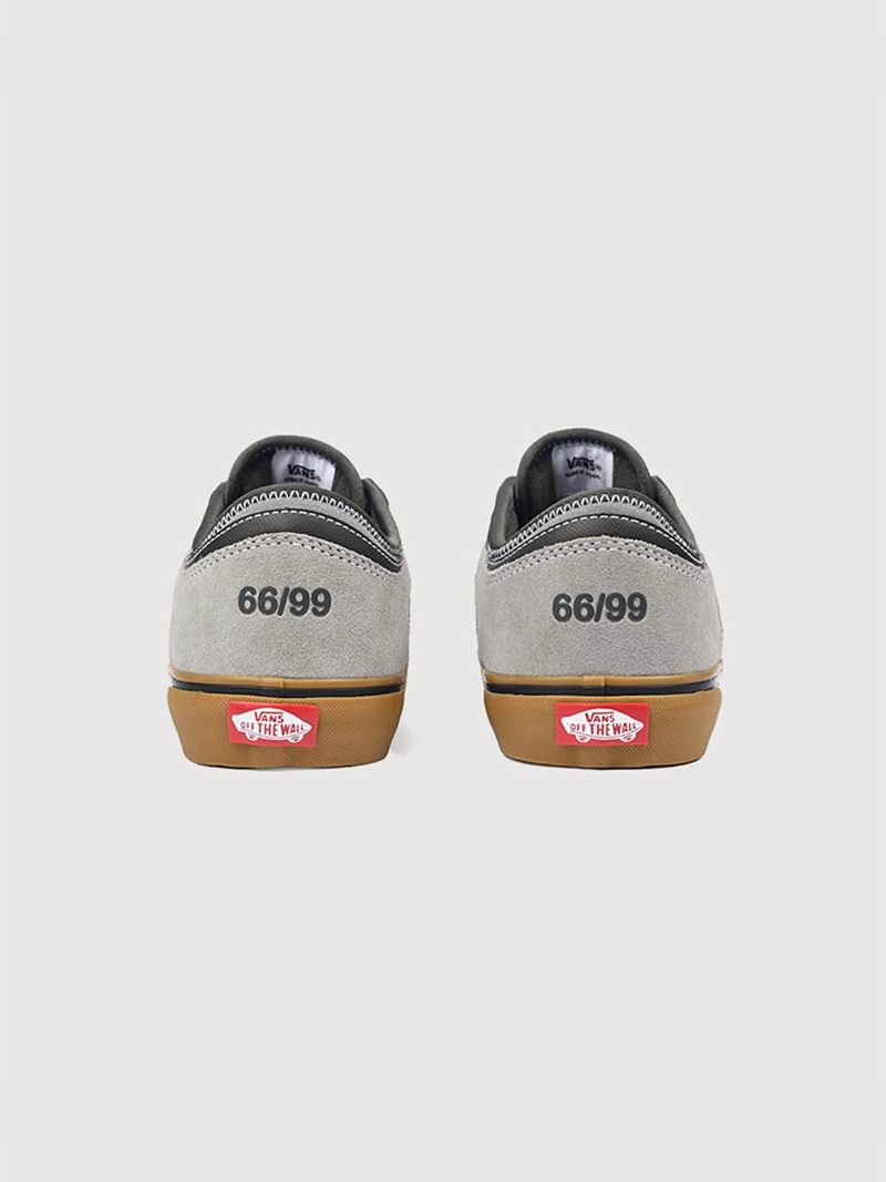 ZAPATILLA ADULTO ROWLEY CLASSIC GRIS VANS - 5