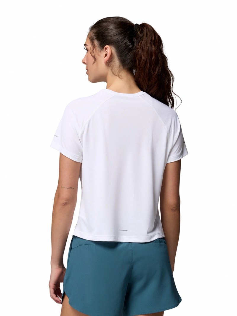 POLERA MC MUJER STEALTH SPRING BLANCO COLUMBIA - 5