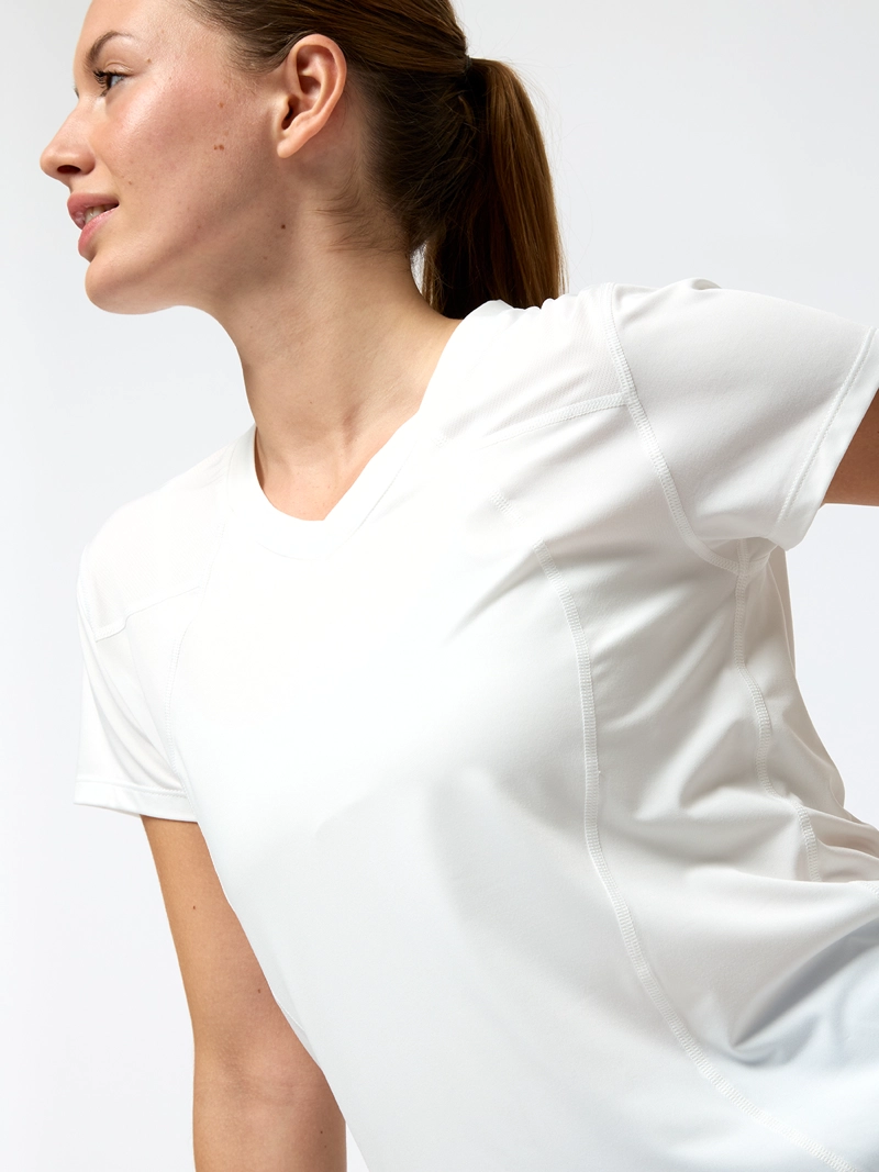POLERA V NECK ALI REC BLANCA MUJER BSOUL - 2