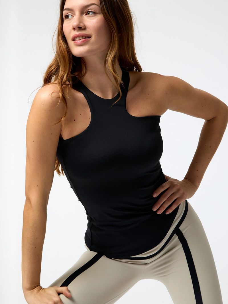 POLERA ASYMETRIC ALOE NEGRA MUJER BSOUL - 2