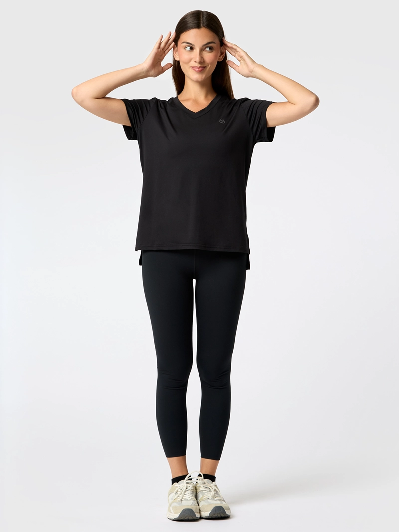 POLERA V NECK REC NEGRA MUJER BSOUL - 2
