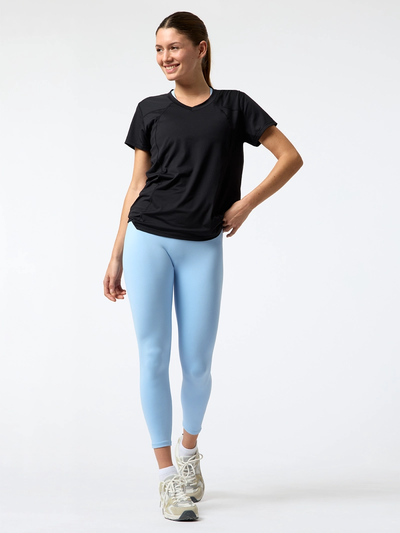 POLERA V NECK ALI REC NEGRA MUJER BSOUL - 5