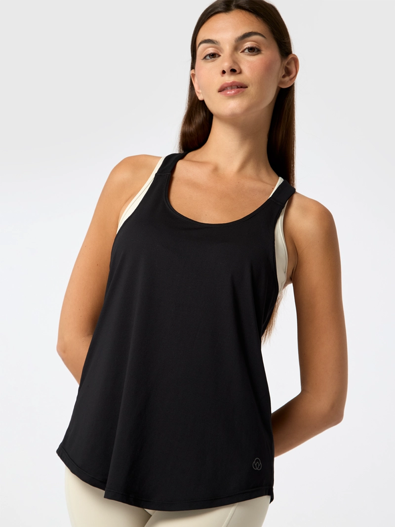 POLERA TRAINING TANK ALOE NEGRA MUJER BSOUL - 2