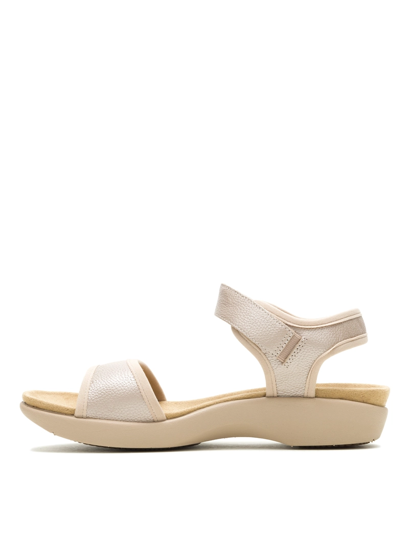 SANDALIA MUJER DORRI QTR STRAP DORADO HUSH PUPPIES - 4