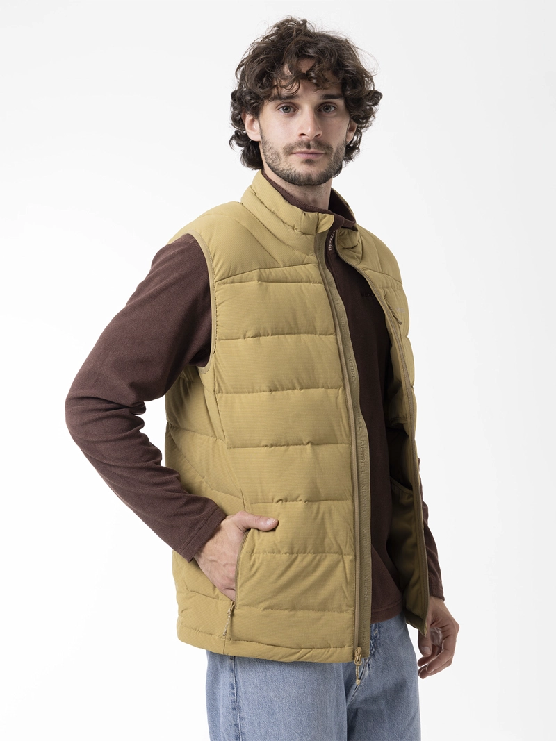 PARKA SIN MANGAS HOMBRE SOFTCORE VEST MOSTAZA MERRELL - 1